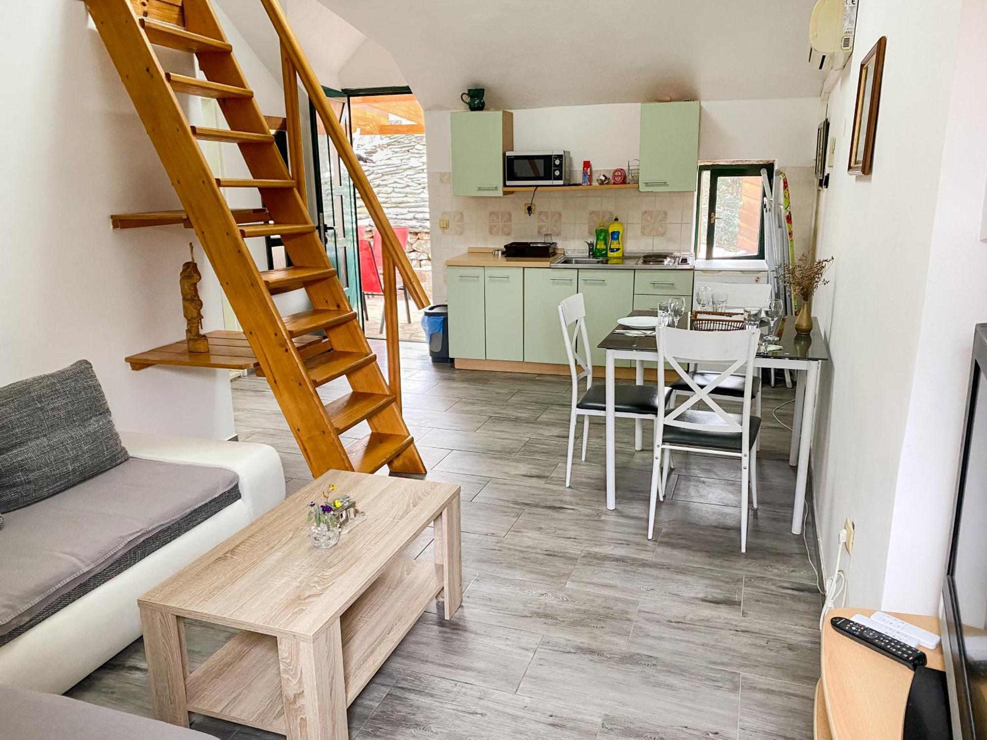 Apartman Robi Vrsine ภายนอก รูปภาพ