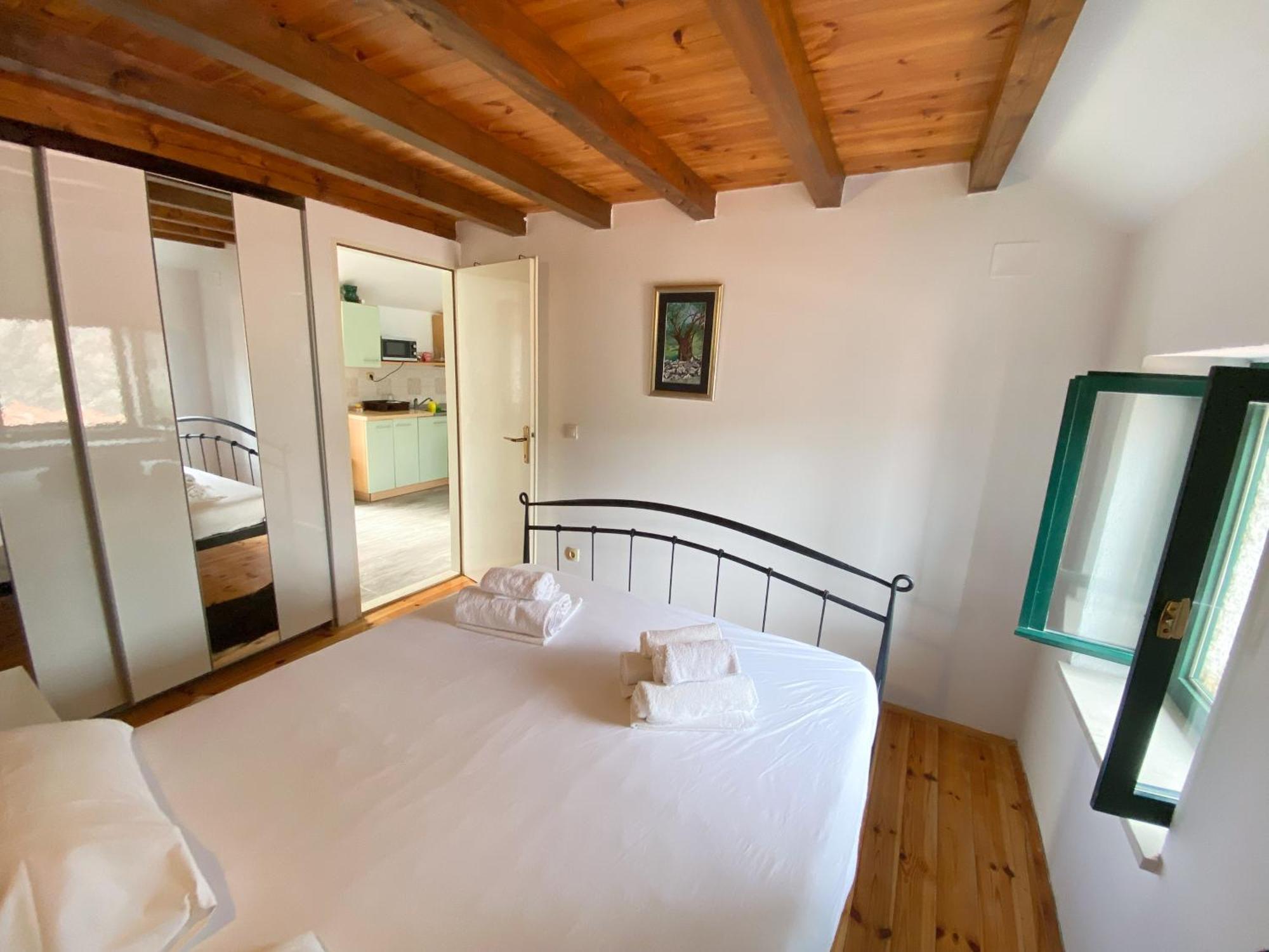 Apartman Robi Vrsine ภายนอก รูปภาพ